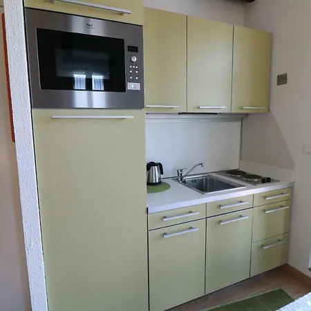 1 Bedroom Suquet, 6 Min From The Palais, Balcony & Port View 220 *